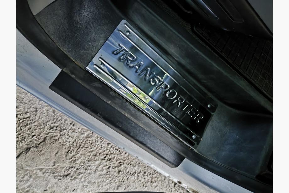 Volkswagen T5 2010-2015 Interior door sill plates stainless steel Carmos V3 (3 pcs) Image