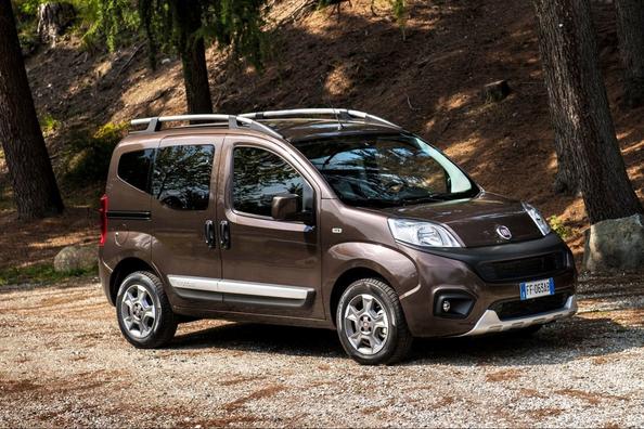 Overview of the compact MPV Fiat Qubo