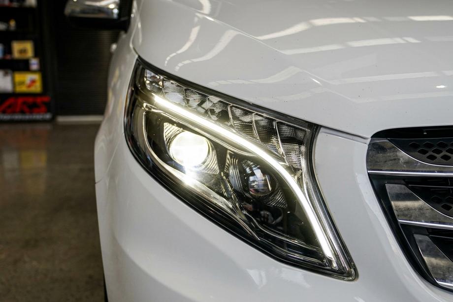 Mercedes Vito/V-class W447 2014- Front headlights V-Class design LED (for Vito, set of 2) Image