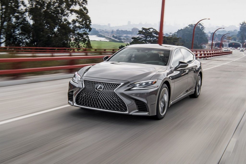 Overview of sedan Lexus LS fifth generation