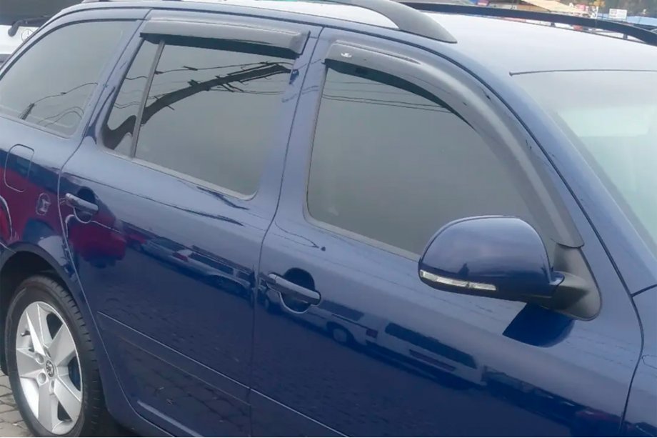 Skoda Octavia II A5 2006-2010 Window Deflectors SW (4 pcs, HIC) Image