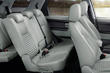 Overview of the seven-seater crossover Land Rover Discovery Sport photo 9