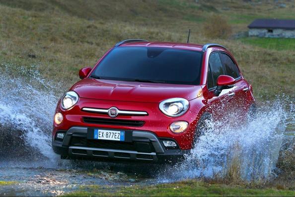 Compact urban crossover Fiat 500X