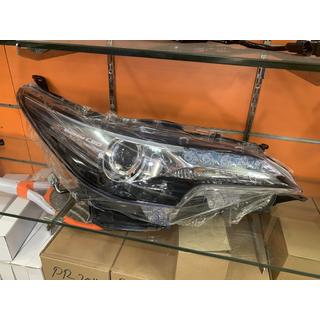 Front Headlights Set (2 pcs) Toyota Fortuner 2015- photo 2