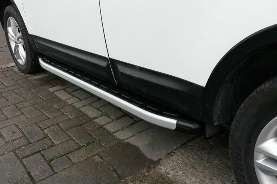Nissan Qashqai 2007-2010 Side Steps Fullmond (2 pcs, aluminum) Image