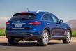 Overview of the crossover Infiniti QX70 photo 2