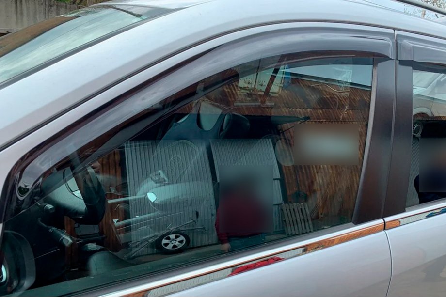 Mercedes ML W164 2005-2011 Window Deflectors (4 pcs, HIC) Photo 12