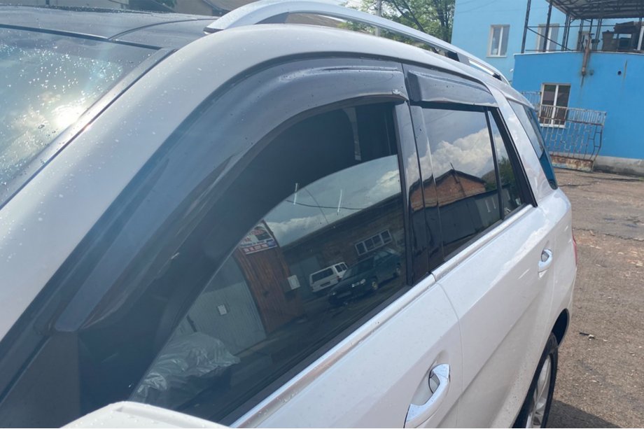 Mercedes GLE/ML class W166 2011-2018 Window Deflectors (4 pcs, HIC) Photo 6