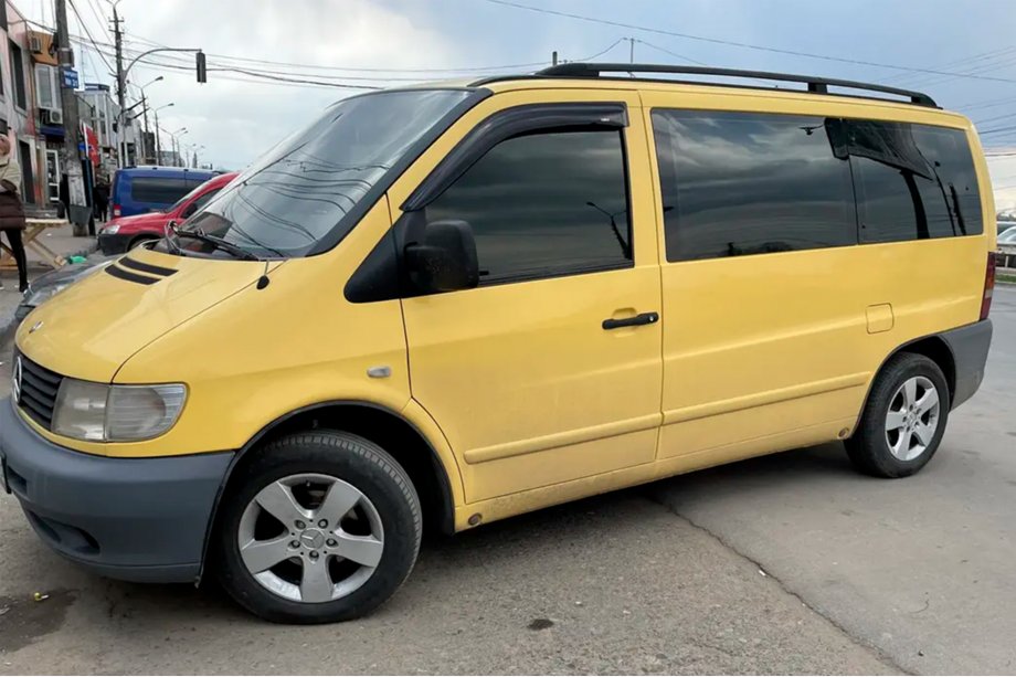Mercedes Vito W638 1996-2003 Window Deflectors (2 pcs, HIC) Photo 8
