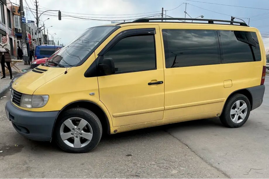 Mercedes Vito W638 1996-2003 Window Deflectors (2 pcs, HIC) Photo 9