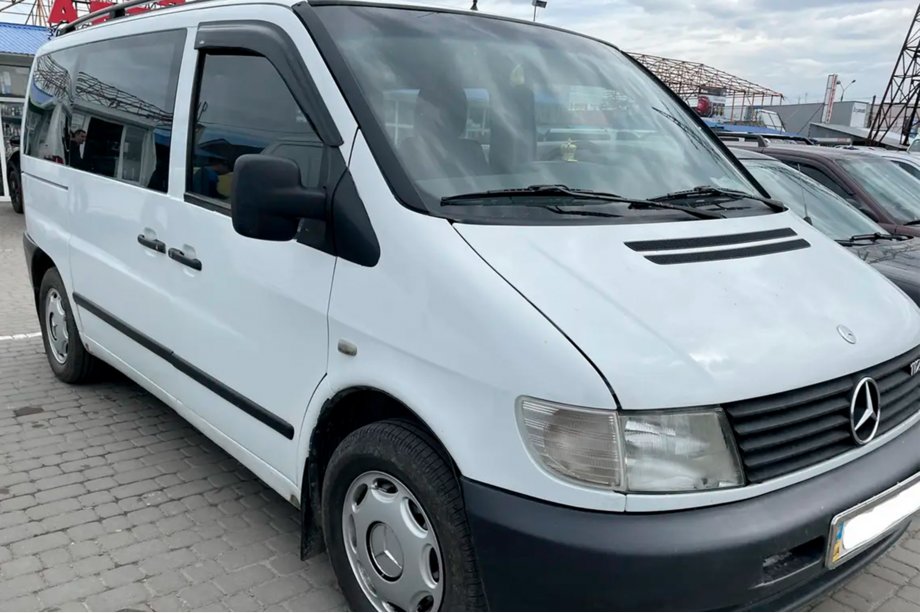 Mercedes Vito W638 1996-2003 Window Deflectors (2 pcs, HIC) Photo 2