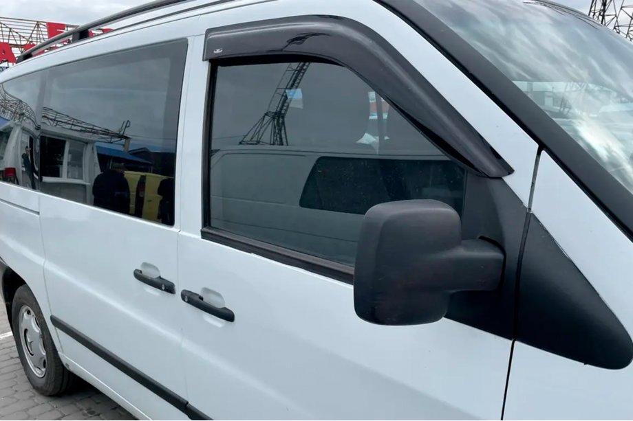 Mercedes Vito W638 1996-2003 Window Deflectors (2 pcs, HIC) Photo 1