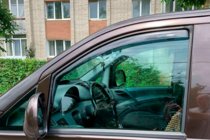 Mercedes Viano 2004-2014 In-channel window deflectors (2 pcs, HIC) photo 4