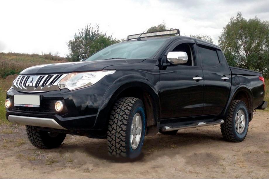 Mitsubishi L200 2015-2024 Window Deflectors (4 pcs, HIC) Photo 1