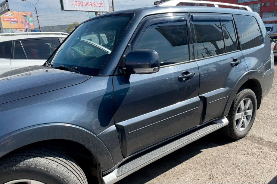 Mitsubishi Pajero Wagon III 1999-2006 Window Deflectors (4 pcs, HIC) Image