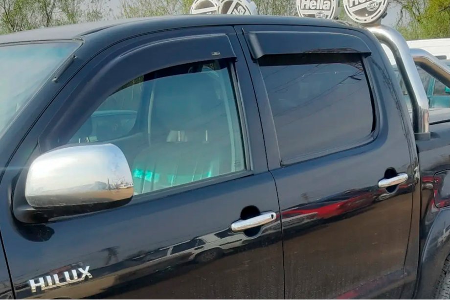 Toyota Hilux 2006-2015 Window Deflectors (4 pcs, HIC) Photo 1