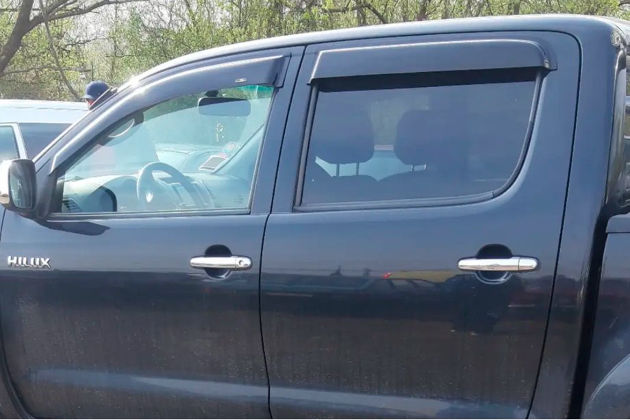 Toyota Hilux 2006-2015 Window Deflectors (4 pcs, HIC) Photo 5