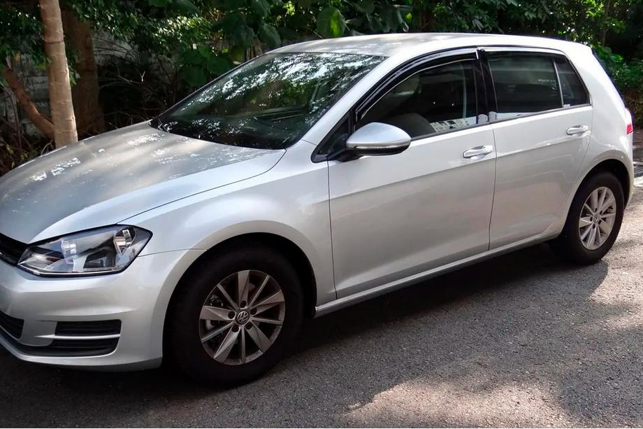 Volkswagen Golf 7/E-Golf 2012-2020 Window Deflectors HB (4 pcs, HIC) Photo 3