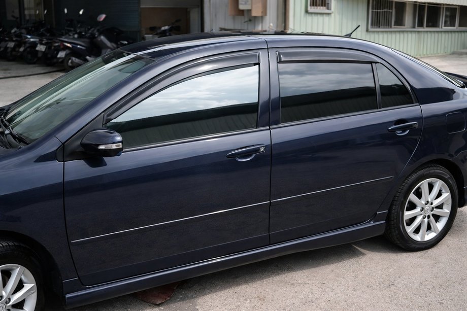 Volkswagen Jetta 2006-2011 Window Deflectors (4 pcs, HIC) Image