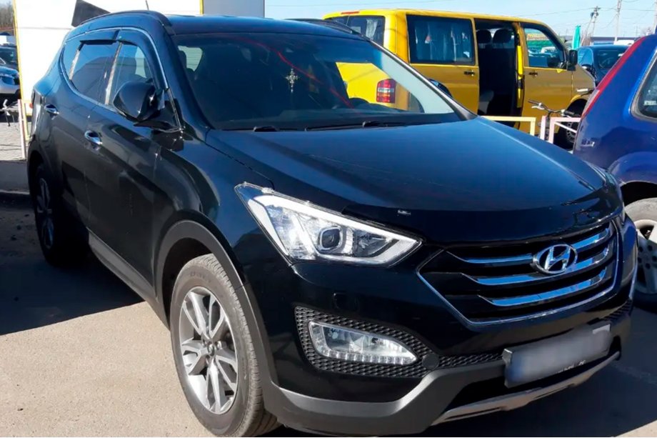 Hyundai Santa Fe 3 2012-2018 Window deflectors with chrome trim (4 pcs, HIC) Photo 3