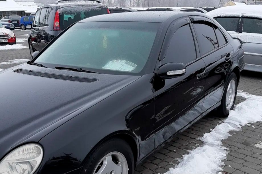 Mercedes E-class W211 2002-2009 Window Deflectors SD (4 pcs, HIC) Photo 4