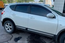 Nissan Qashqai 2010-2014 Window Deflectors (4 pcs, HIC) photo 3