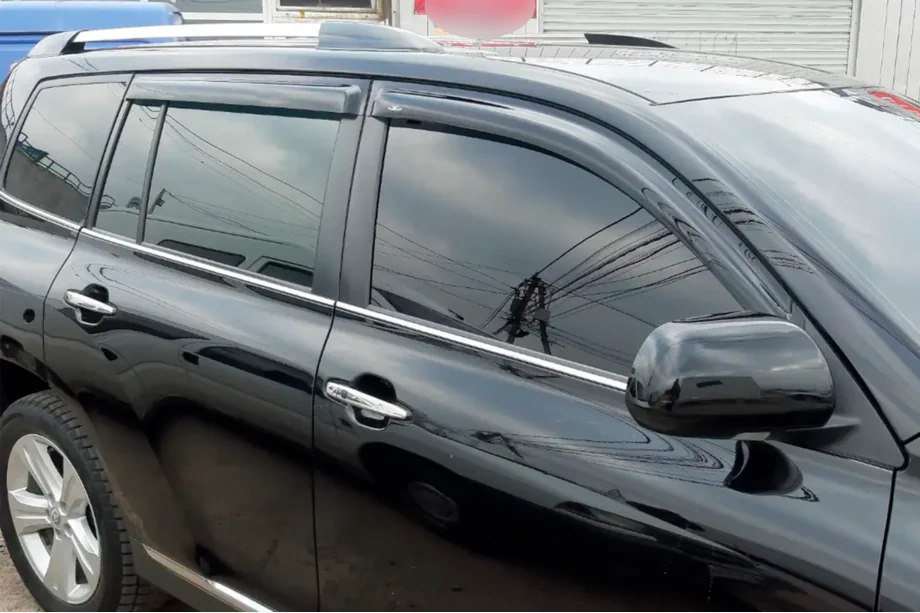 Toyota Highlander 2008-2013 Window Deflectors (4 pcs, HIC) Image