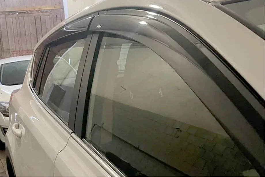 Toyota Rav 4 2013-2018 Wide Window Deflectors (4 pcs, HIC) Photo 2