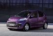 Overview of the compact hatchback Peugeot 107 photo 1