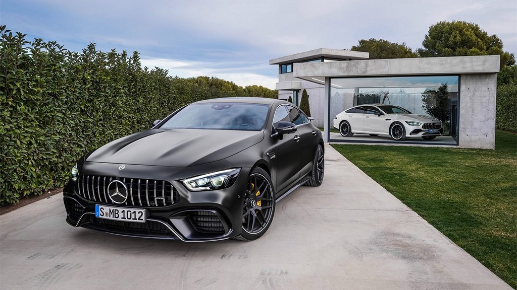 Review of sports liftback version of the Mercedes-Benz AMG GT 4-Door Coupe