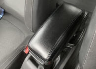 Renault Megane IV 2016-2025 Armrest (into cup holder) photo 3