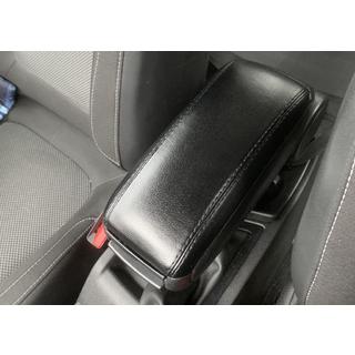 Armrest (into cup holder) photo 3