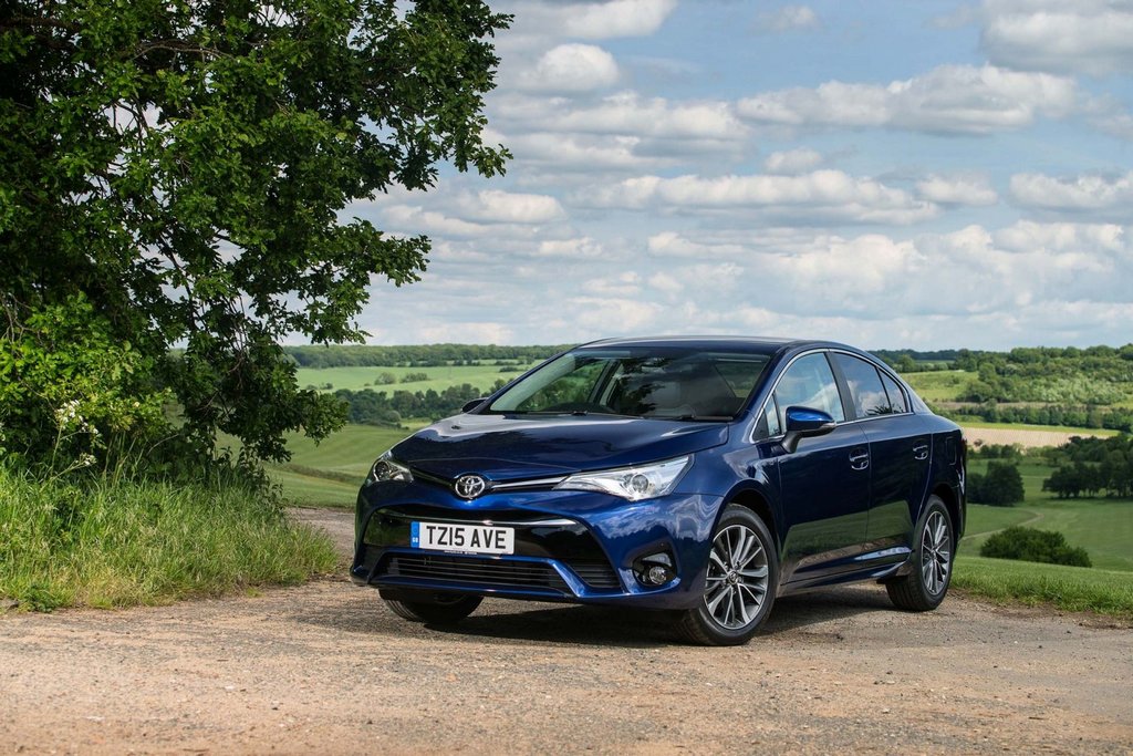 Overview of Toyota Avensis sedan