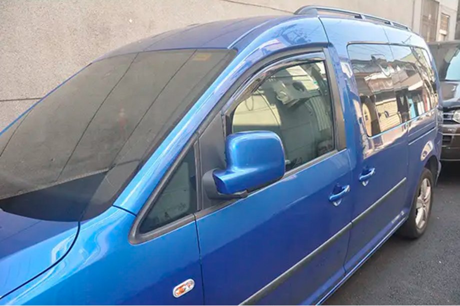 Peugeot Partner Tepee 2008-2018 In-channel window deflectors (2 pcs, HIC) Image