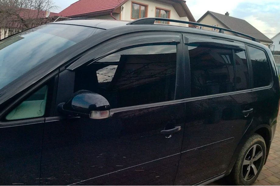 Volkswagen Touran 2003-2010 Window Deflectors (4 pcs, HIC) Photo 8