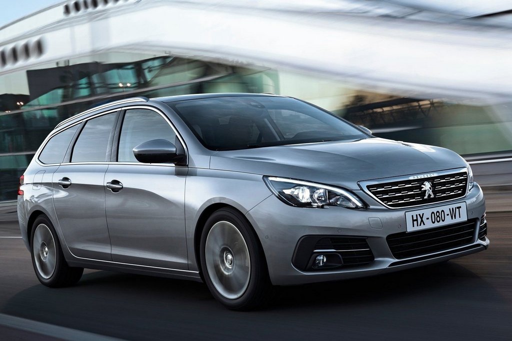 Overview of the universal Peugeot 308 SW