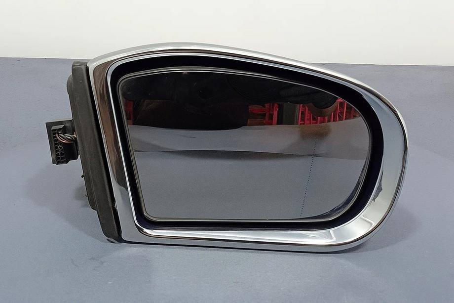 Mercedes C-class W203 2000-2007 Chrome Mirror Covers (2 pcs, plastic) Photo 1
