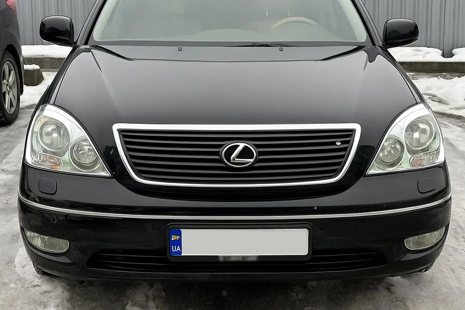Lexus LS 2001-2006 Headlight Covers Chrome (2 pcs, Plastic) Image