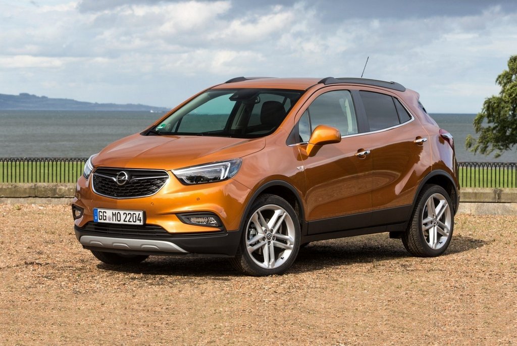 Overview of the compact crossover Opel Mokka X