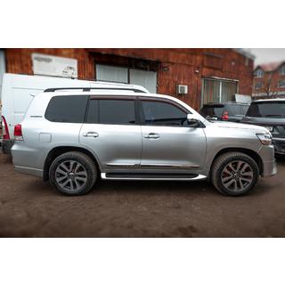 Side steps with LED (design 2015-2020) Toyota Land Cruiser 200 2007-2021 photo 4