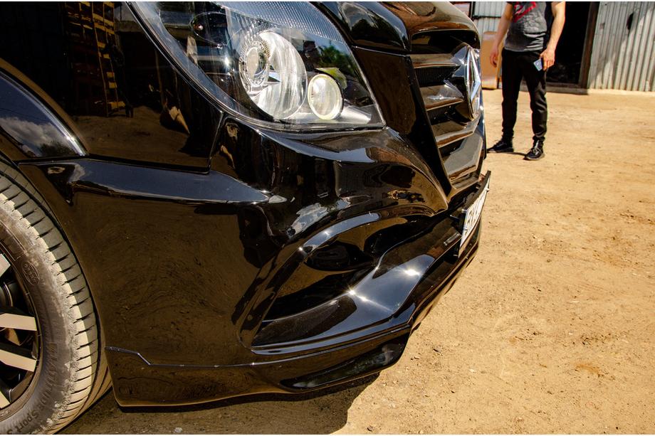 Mercedes Sprinter W906 2006–2018 Front Bumper Exclusive Sport (2006-2013) Photo 3