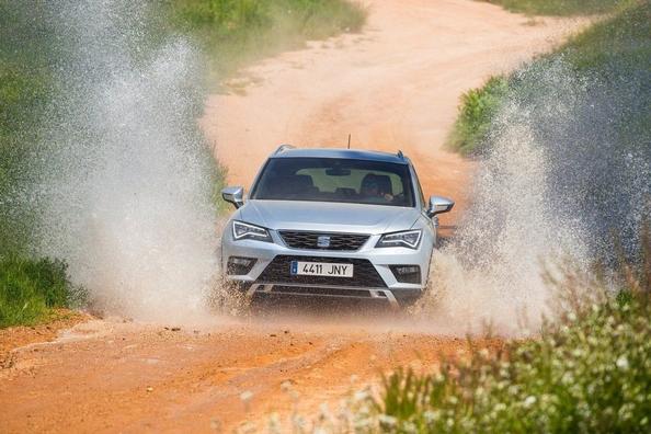 Overview of crossover Seat Ateca (second)