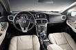 Review five-door hatchback Volvo V40 photo 6