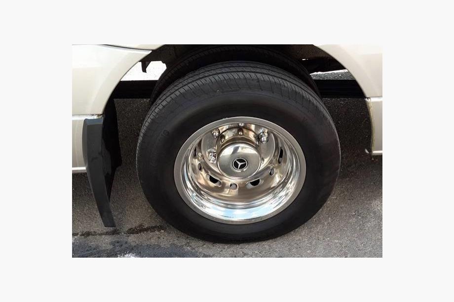 Volkswagen Crafter 2006-2016 Stainless Steel Wheel Covers Exclusive V1 (2-piece, 4 pcs) Photo 6
