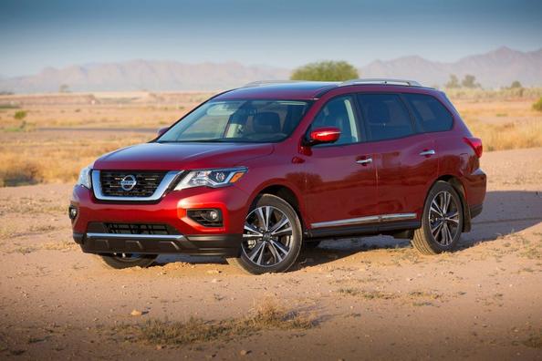 Restyled modification of the crossover Nissan Pathfinder