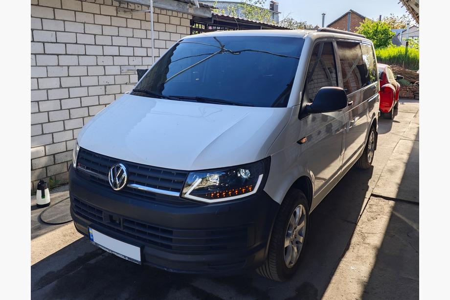Volkswagen T6 2015-2024 Front headlights with LED daytime running lights Black (2015-2019, 2 pcs) Image