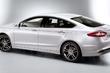 Overview of the midsize sedan Ford Mondeo photo 12