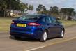 Overview of the midsize sedan Ford Mondeo photo 9