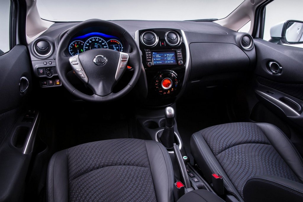 Overview of subcompact minivan Nissan Note