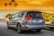 Full-size seven-seat MPV Chrysler Pacifica photo 5